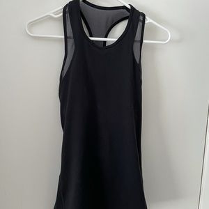 Black new balance workout top with built in bra